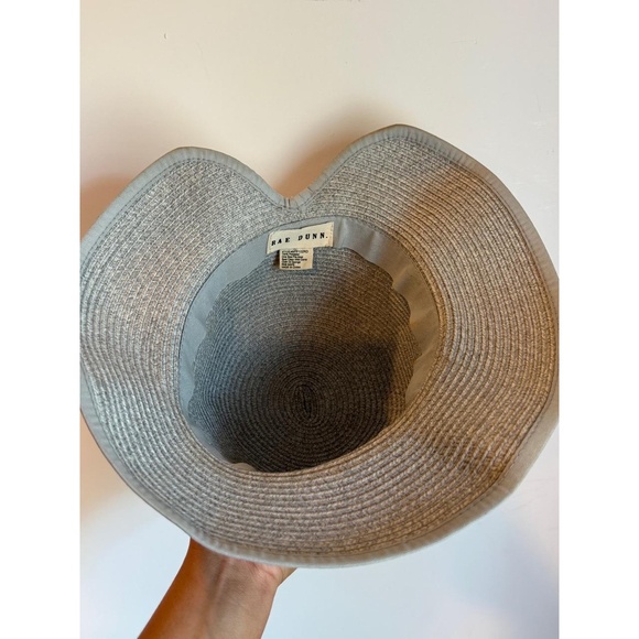 RAE DUNN Hat Womens Grey Wide Brim Bow Lightweight Stylish Sun Beach - Picture 3 of 3